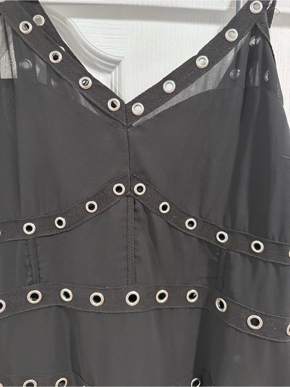 Black Grommet Detail Midi Dress - Women's - Picture 2 of 5